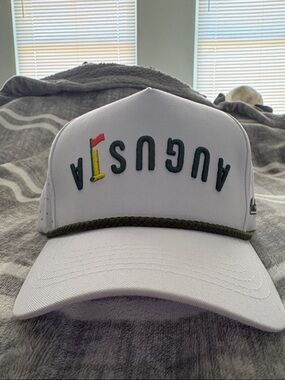ALBATROSS AUGUSTA White Embroidered Golf Hat